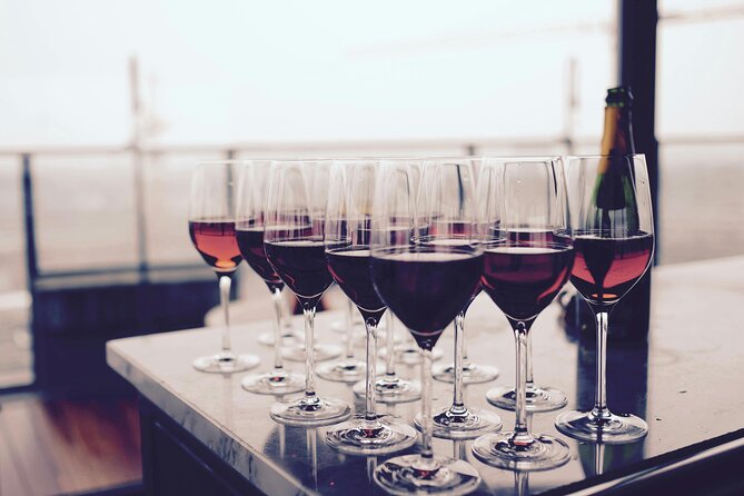 Hermanus Whale Watching and Wine Tasting - Hermanus at 6:30am: the whale season logic