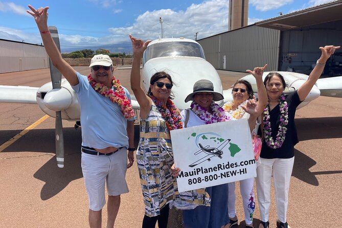 Maui Whale Watching -PRIVATE- Air Tour: (2-5 People): SEE WHALES! - Kihei and Kamaole Beach Parks From Above