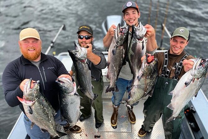 Private Ketchikan Fishing Combo & Whale Watching/ Wildlife 5 HR - Whale watching and wildlife viewing: what you should expect (and what you should watch for)