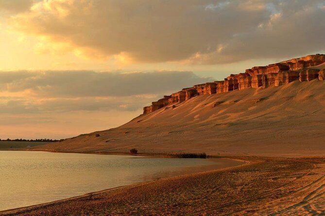 Private Tour to Whales Valley & Wadi El Rayan Waterfalls in El Fayoum from Cairo - Qarun Lake and Medinet Quta: geology and the calm side of Fayoum
