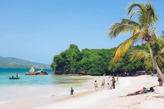 Punta Cana Whale Watching and Bacardi Island Day Trip - Bacardí Island (Cayo Levantado) plus lunch: a beach break that’s actually built in