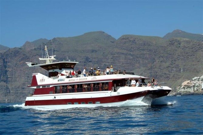 Royal Dolphin Whale watching excursion - Two tour lengths: 2 hours vs 3 hours (and what changes)