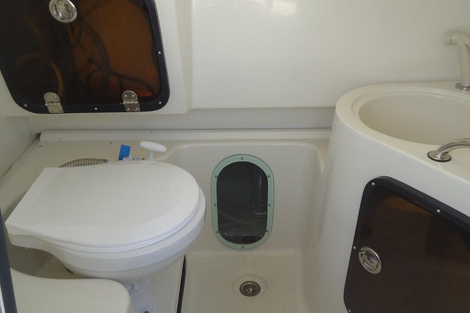 Sports Boat- Private Whale Watching Trip( free breakfast & paid pick-up) - Itinerary Flow: How the Sea Time Is Used