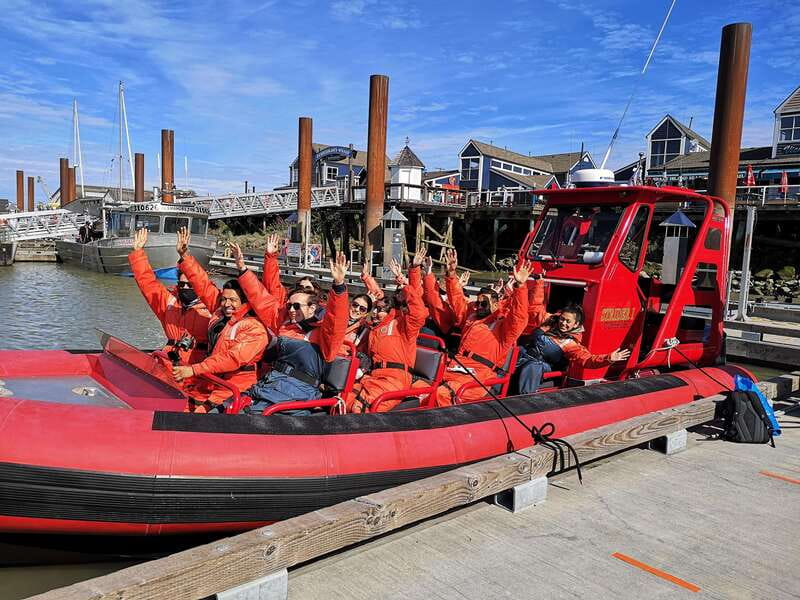 Vancouver, BC: Whale Watching Tour Small Zodiac with Guide - Suits, timing, and the 3-to-5 hour reality